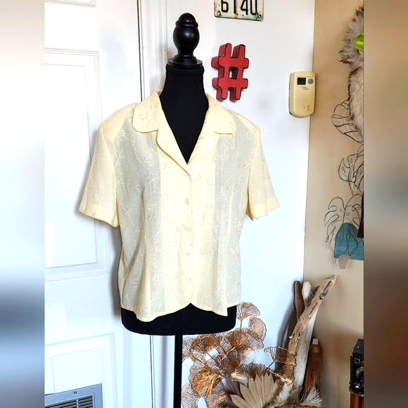 Vintage 90s cropped floral stitched button-up blouse - Picture 1 of 6